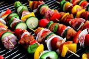 BBQは新鮮な野菜なども含まれます