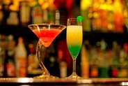 1軒目の『BAR George』では、カクテルメインで過ごします。