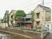 明治時代の豪商「横山家」が所有していた蔵屋敷と巴波川の景色は美しい！！（画像はイメージ）